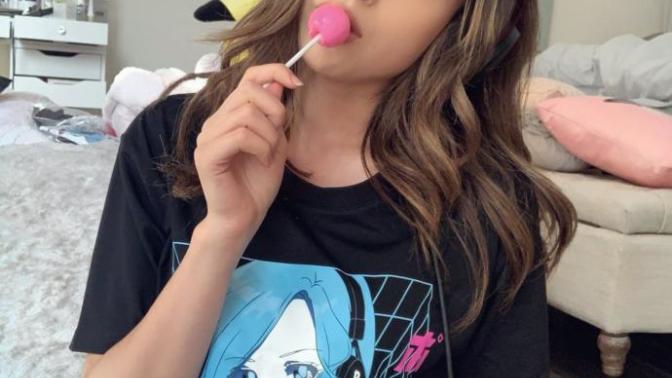 Should makeup be banned?