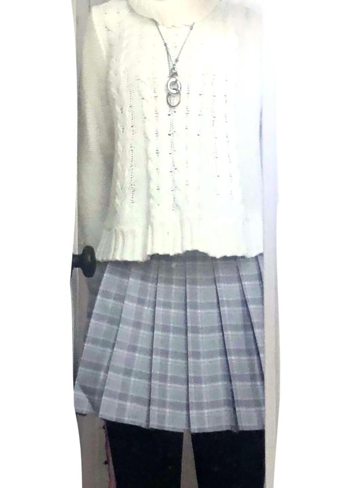 Which color tights: black, blue-grey, grey, white, lavender (with black combat boots. There are No shoes on in pic)?
