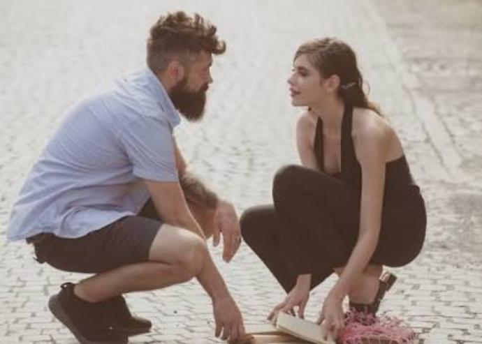 Do you believe in love at first sight? What things girls look in a man when seeing the first time?