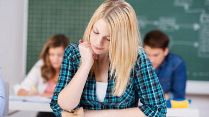 Guys : Would you approach your attractive college classmate who has caught you looking at her several times and did not really reciprocate?