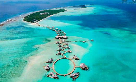 How much would you like to travel to this island in the Maldives?