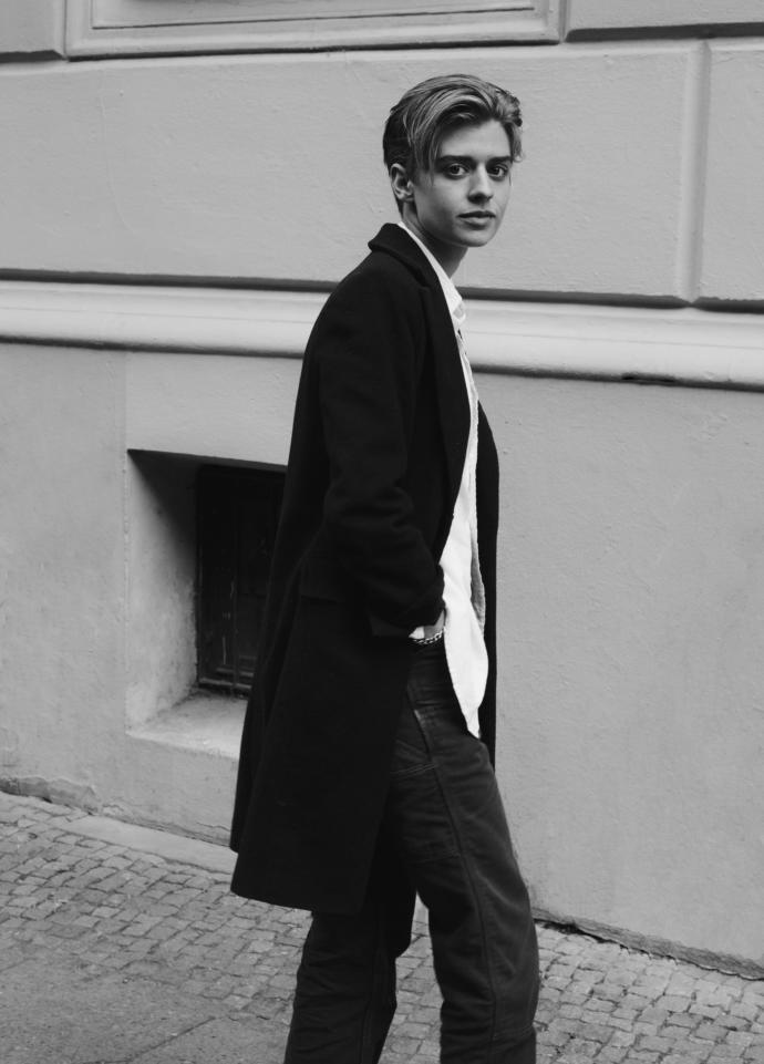 Guys, what are your opinions on androgynous women?