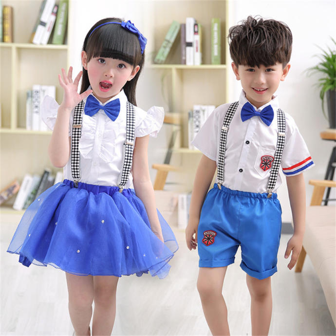 Should schools have similar style clothing guidelines for boys and girls?