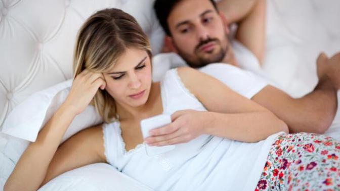 When do you think an innocent workplace crush crosses the line into an emotional affair?