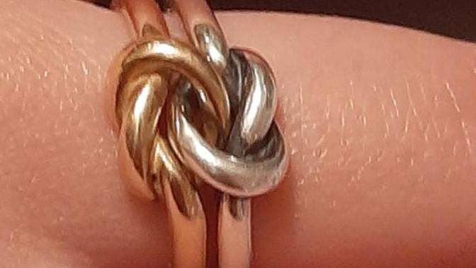 Anybody do promise rings? If so what does yours look like?