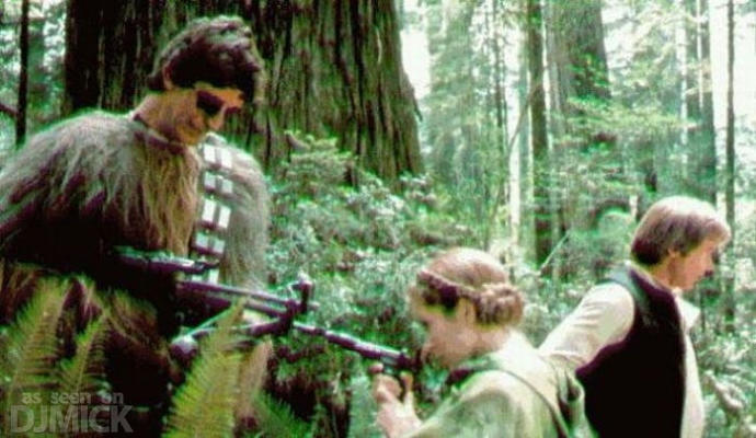 CHEWWIII!! I cant believe you didnt bring the TP! OARRRAAAHRRAAA!