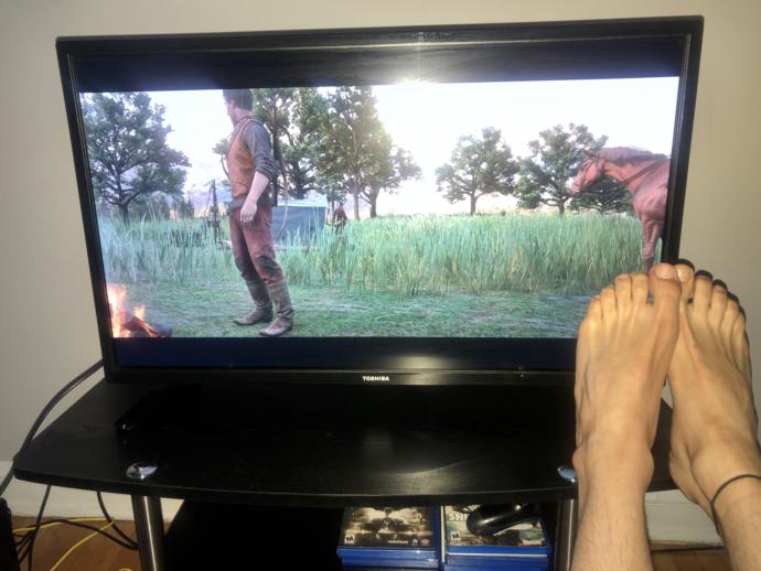 Do gaming girls exist? if yes, what’s your favorite video games?