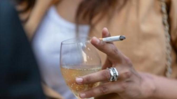 It's weird for someone that doesn't smoke nor drink to not mind if their partner smokes and drinks?