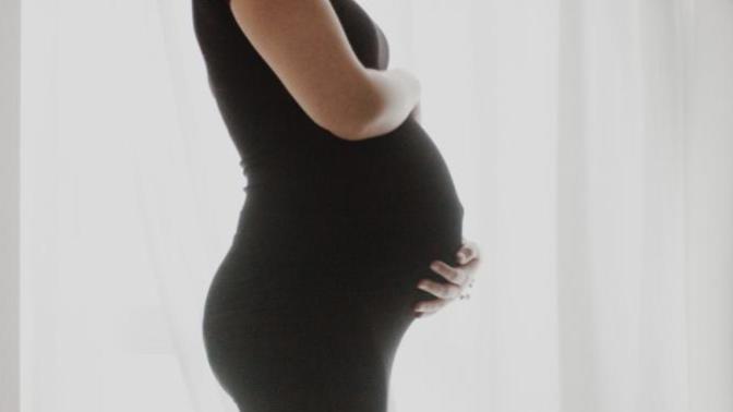 How do I involve my ex in my pregnancy?