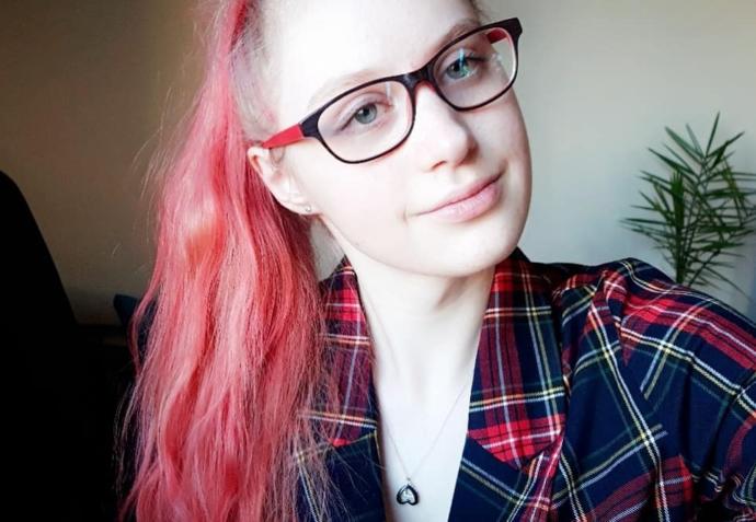 Which hair colour is better?