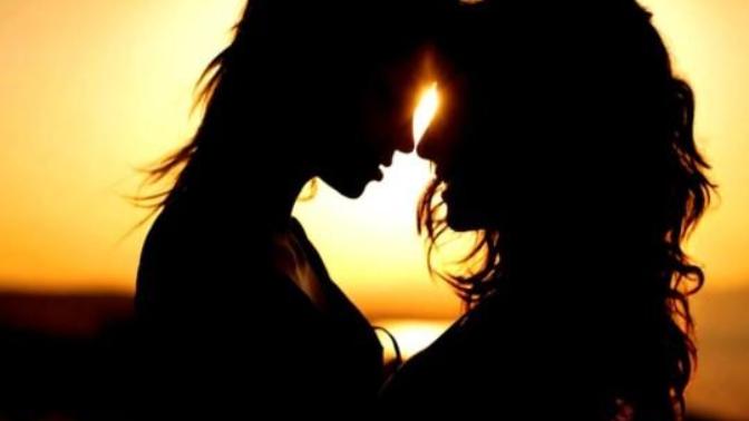 How to talk to girls romantically?