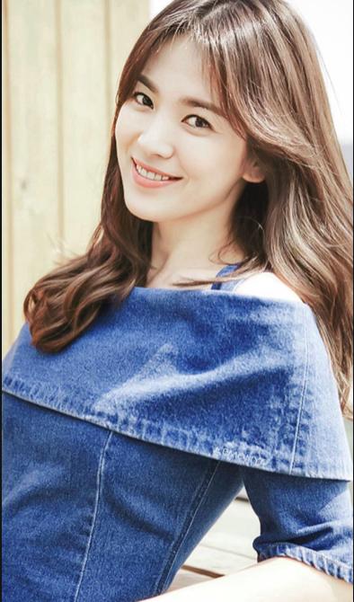Song hye Kyo (korean actress) do you find her attractive?