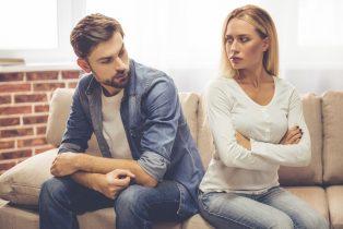 Who is more jealous, men or women?
