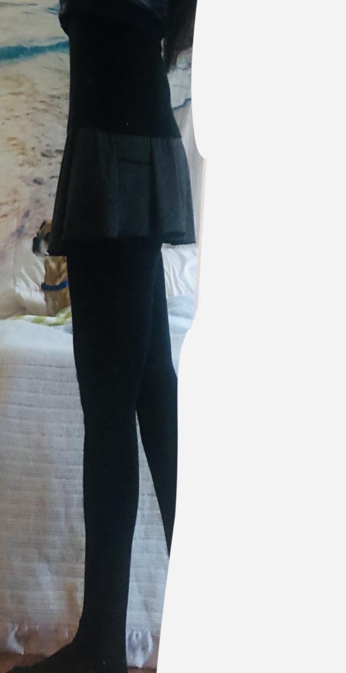 Charcoal skirt / black tights/ black camisole / blue- white top ~~ clash? ?