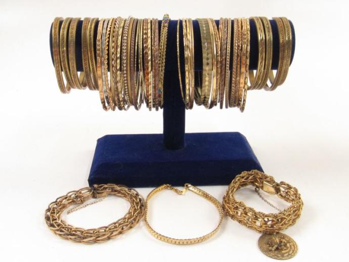 Which is best item that i am bidding on?