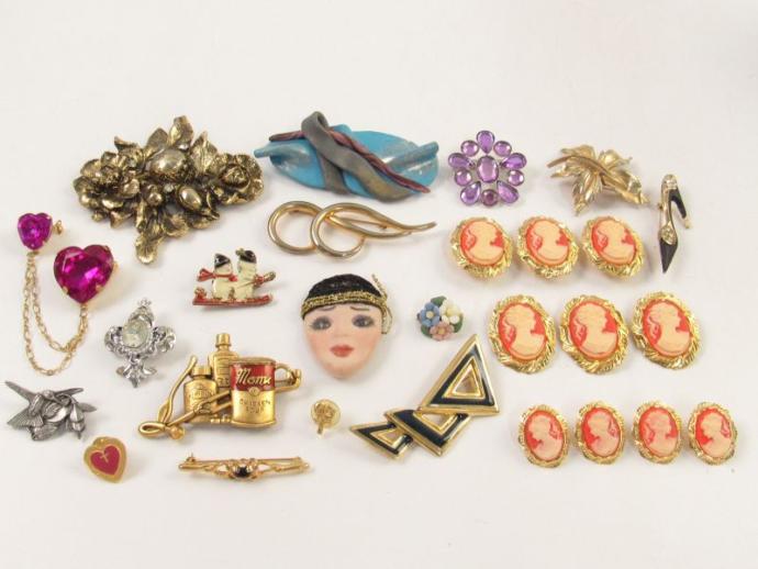 Which is best item that i am bidding on?