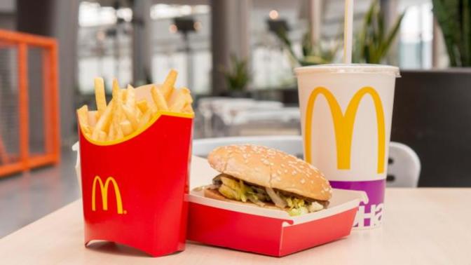 McDonald’s staff walkout over lack of coronavirus protection after worker tests positive. What is your opinion? Would you take chances for a delicious Big Mac? 