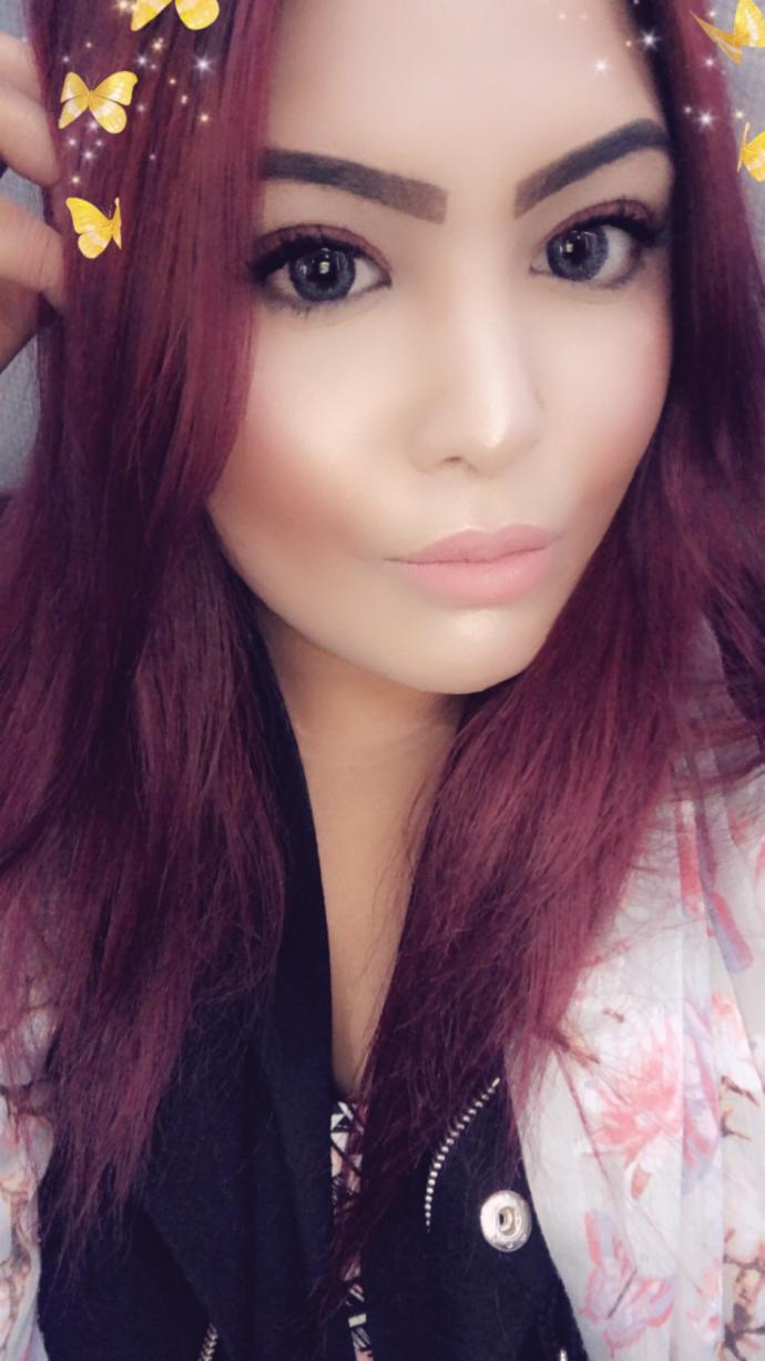 Do guys like girls with dyed hair?