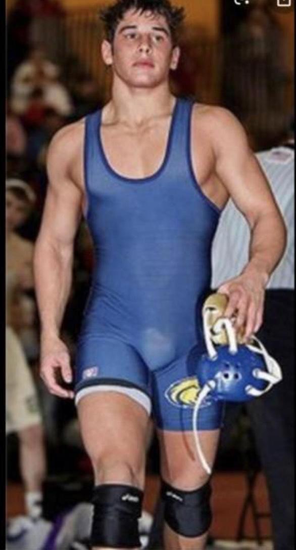 A revealing singlet (he is wearing spandex underneath though) (by the way for comparison my build is the same as his)