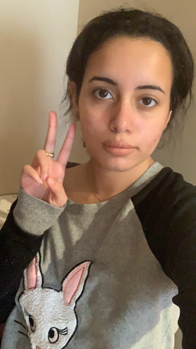Got a new lipstick from IPSY today, Does this lipstick look good on me?