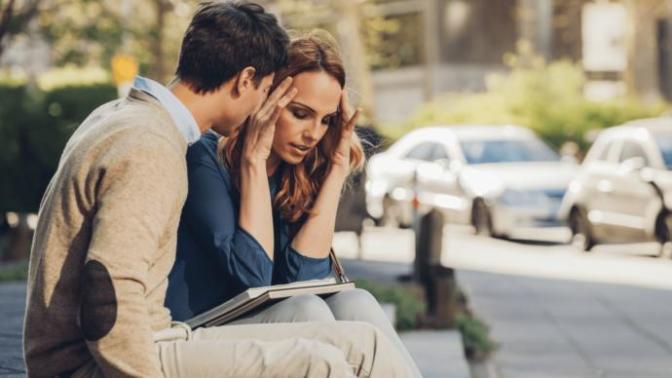 How do I tell my boyfriend that I'm not coming back?