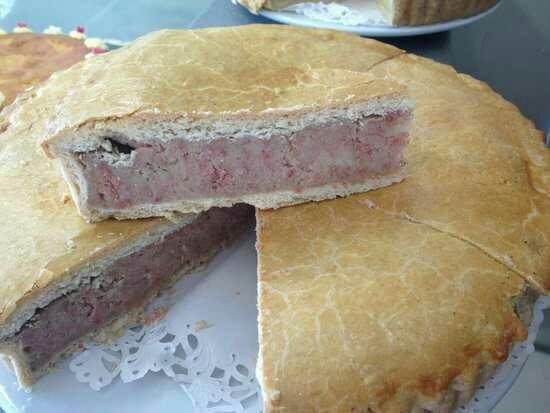 Why dont Americans eat meat pies?
