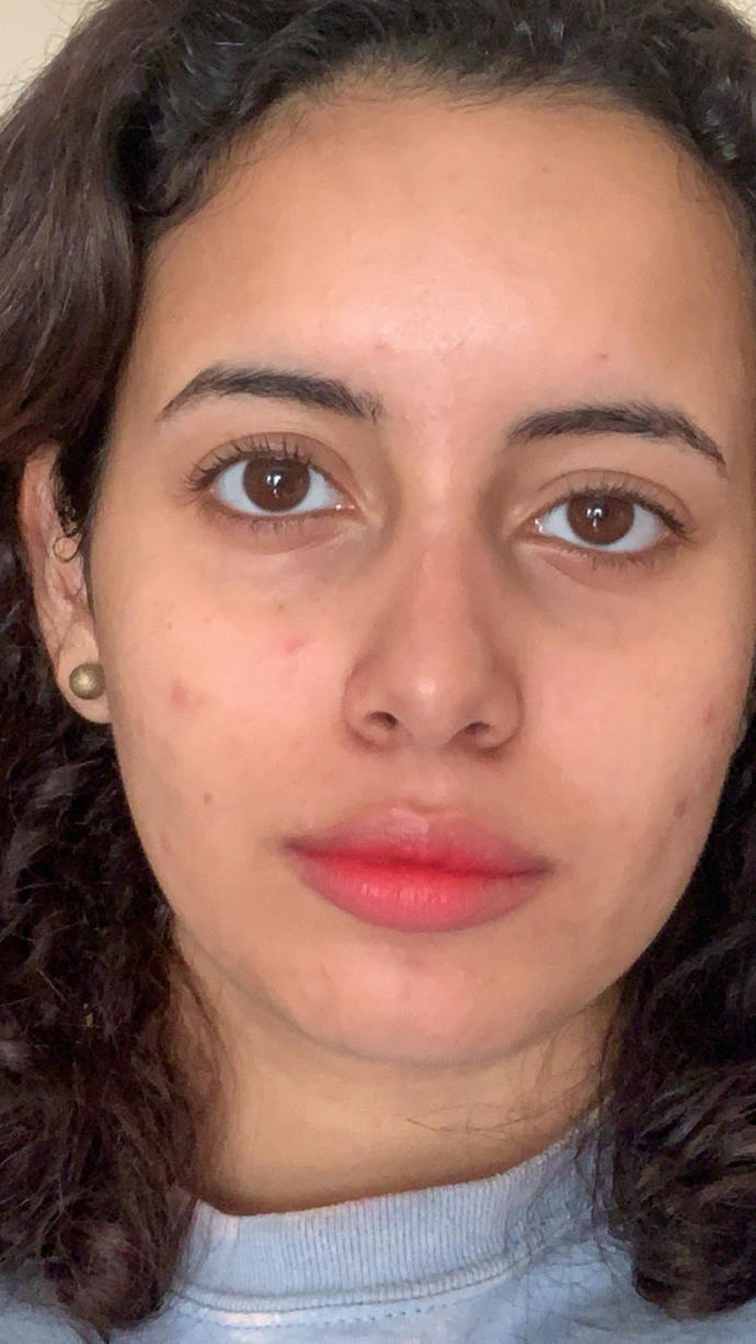 Lipstick look #2 (lighter color on the outside and hot pink/red on the inner corners) does it suit me?