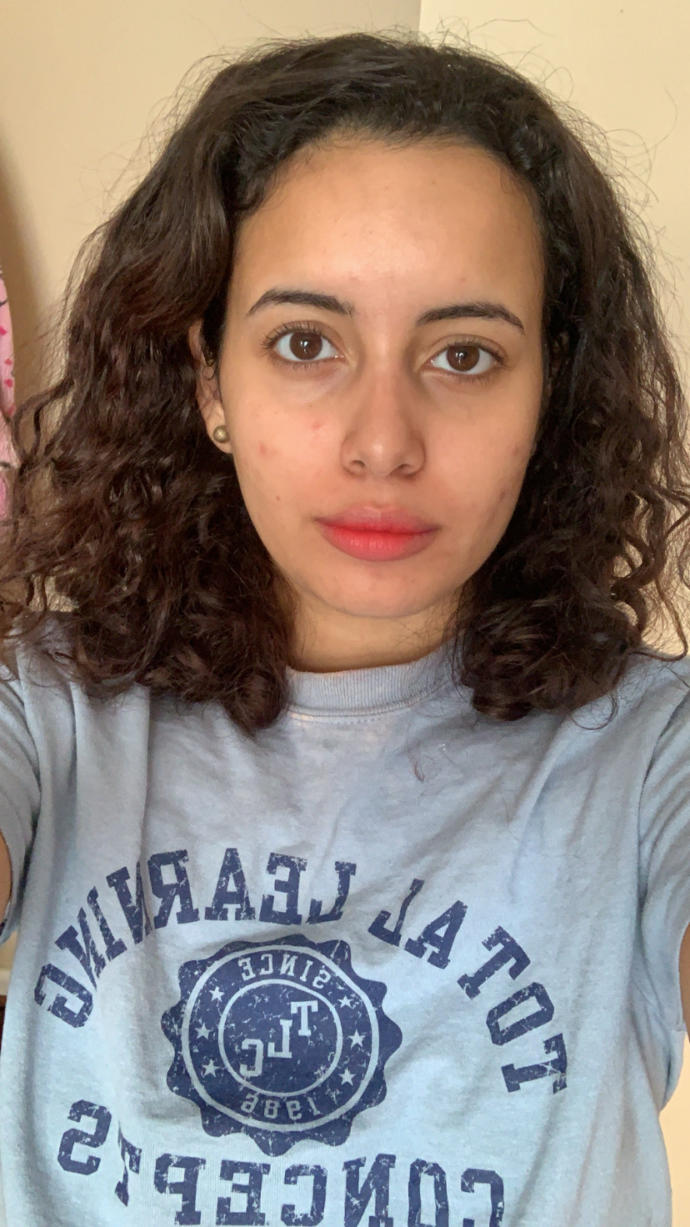 Lipstick look #2 (lighter color on the outside and hot pink/red on the inner corners) does it suit me?