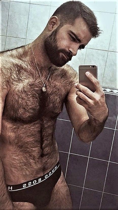 Should hairy men give up on women?