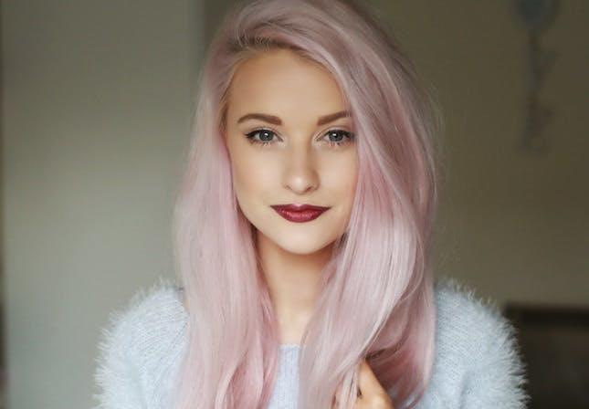 What do you think of vibrantly coloured hair on girls?