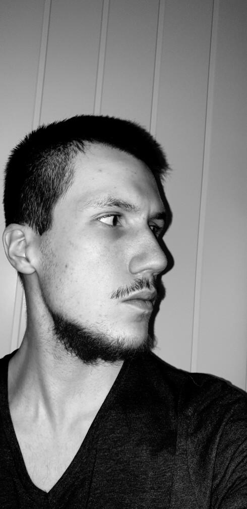 Should I keep the beard, or go back?