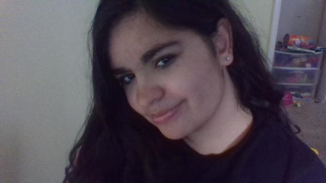 So many people say I look like Mia Khalifa. Do I?