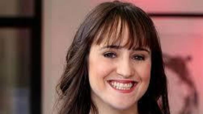 This is the girl from Matilda. Feel old yet?