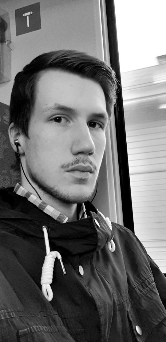 Do I have cut/shaved eyebrows?