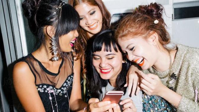 Are guys turned off by dirty humor?