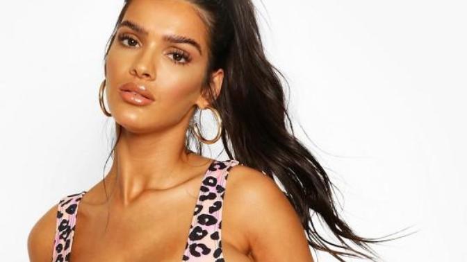 Do you think women who do fashion hauls on YouTube are hipocrites?