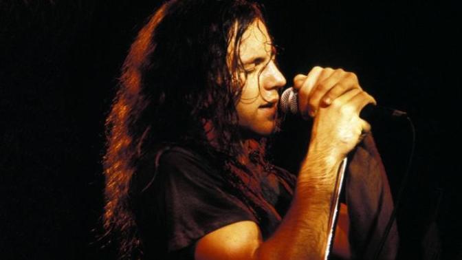 Who is the most attractive rock star here?