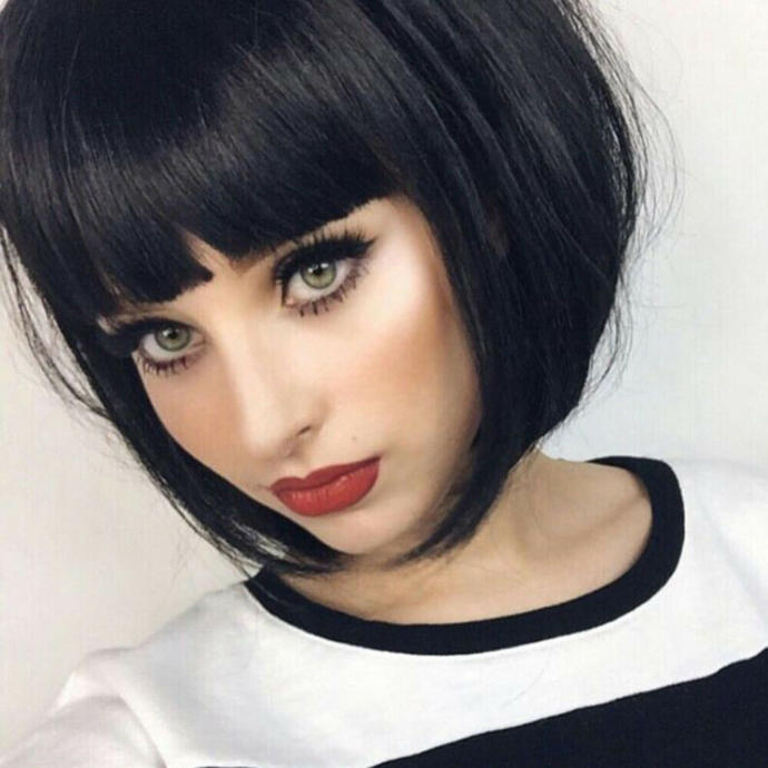 What do guys think of bangs on girls? Which styles do you like and dislike?
