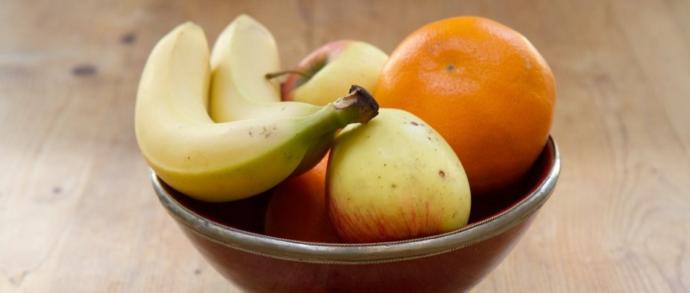 Do you prefer apples or bananas?