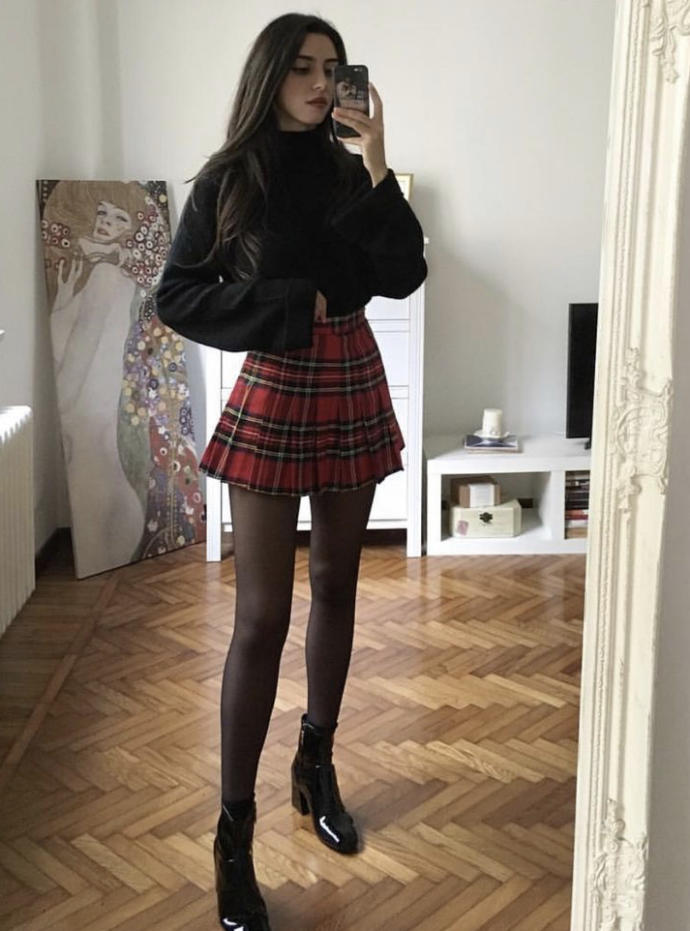 Which of these clothing styles do you prefer on girls?