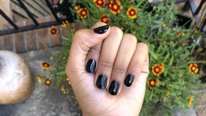 Ladies, the nail salon or DIY nails at home?
