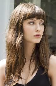 The thick bangs I am thinking of