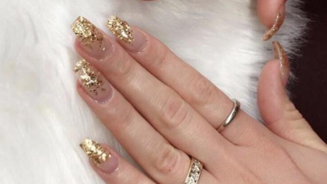 Im a new nail tech& I nicked my client and I feel horrible?