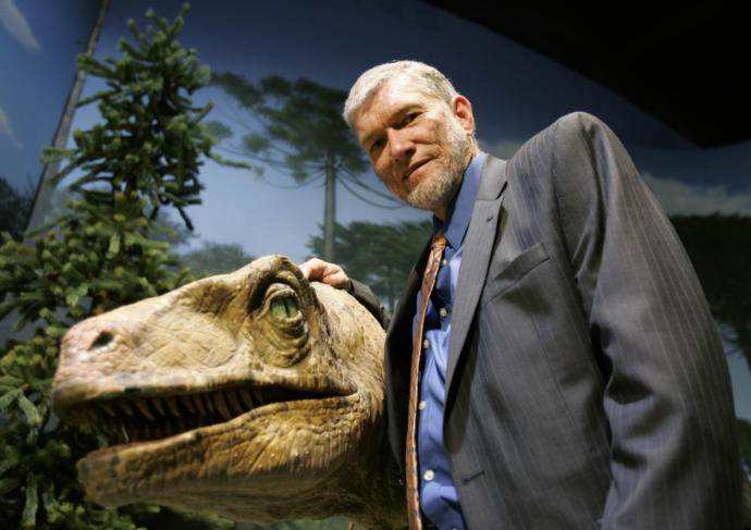 Does the recent finding of dinosaur bones suggest that creationism is the more plausible scientific cosmic truth or life truth than evolutionism is?
