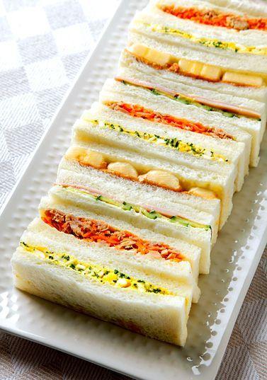 How do you cut your sandwiches?