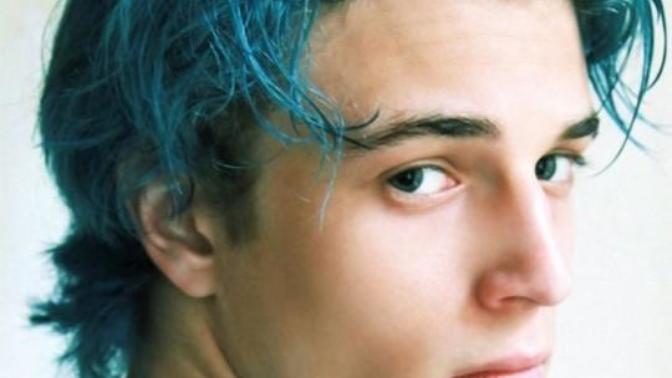 Do you find multicoloured hair attractive?