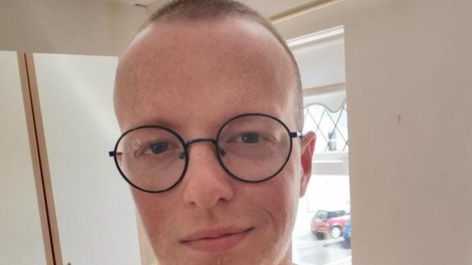 23 year old virgin, starting to get really depressed?