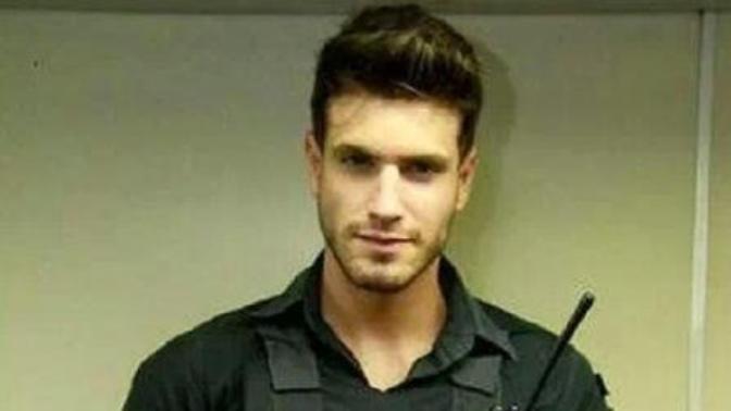 Girls, Women, why do you prefer men with compact midfaces so much?