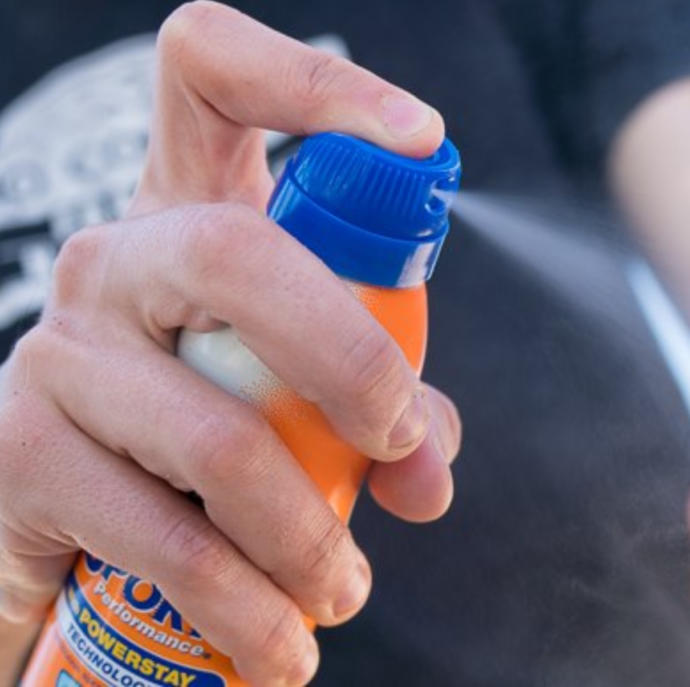 When You Go To The Beach Do You Use (LOTION) Or (SPRAY) Sunscreen?