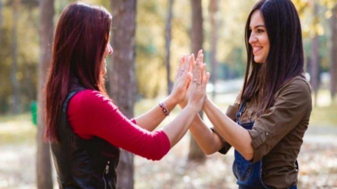 Is there a high chance of your bisexual friend liking you?